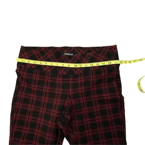 Torrid Plaid Ponte Slim Fix Pixie Pant Red Black - Picture 6 of 8